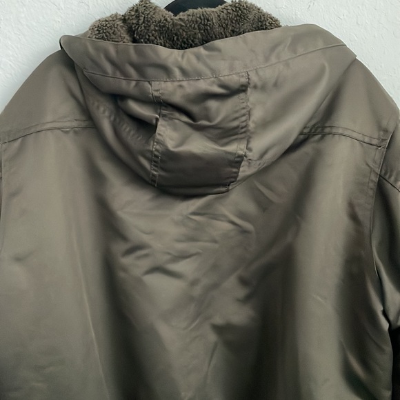 ❌SOLD❌  H & M Jacket - Picture 10 of 16